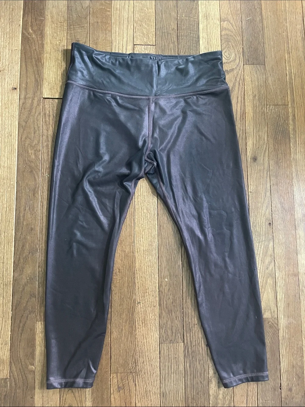 Athleta iridescent eggplant purple leggings